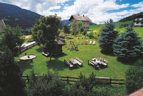 Pension Panorama Monguelfo-Tesido / Welsberg-Taisten Kültér fotó